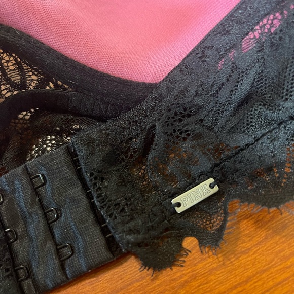 Lightly Lined Lace Halter Bralette - Picture 5 of 6